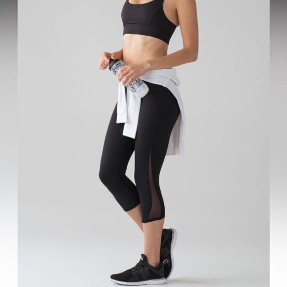 Lululemon Train Times Leggings Crop (17") Black Size 4 - Picture 2 of 16
